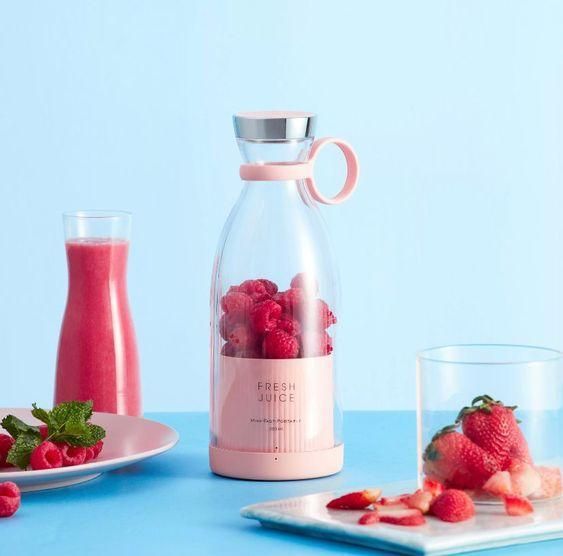 Portable Fresh Juice Blender Bottle – Blend Anytime, Anywhere